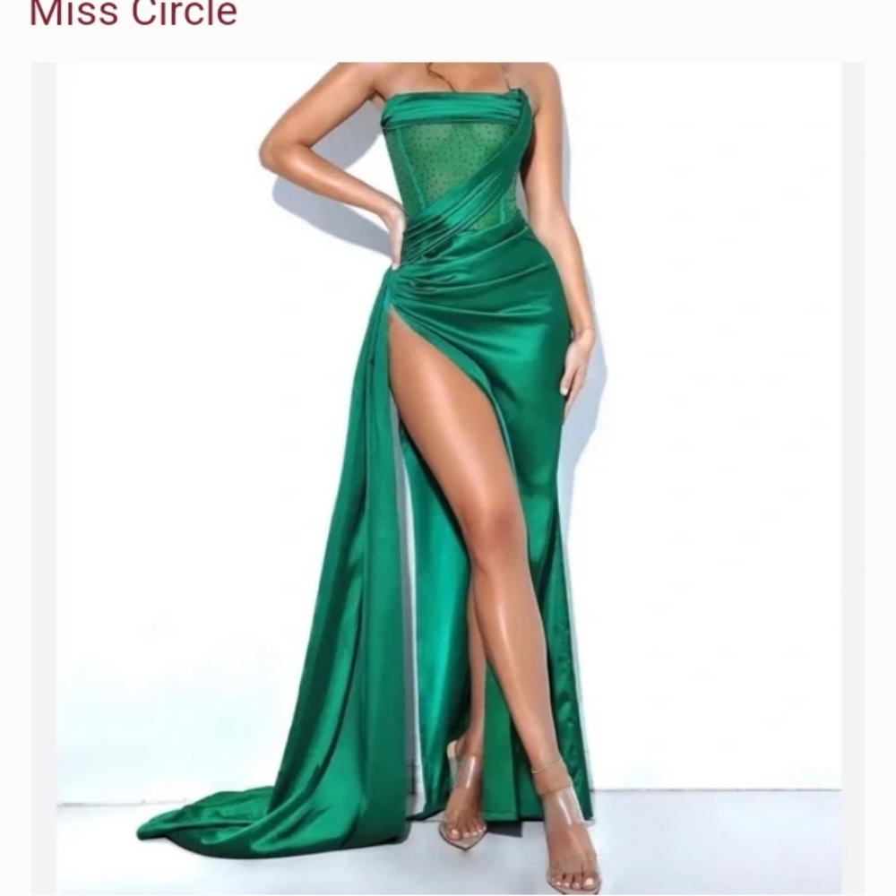 Miss Circle Holly Green Crystallized Corset High Slit Satin Gown - size XS